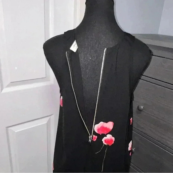 Aritzia  - Wilfred Sevres Blouse - Picture 4 of 7